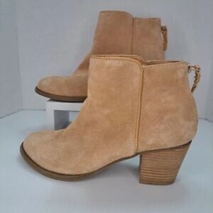 American Eagle- Tan Suede Ankle Boots